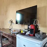 Le Grotte Bed & Breakfast 3*