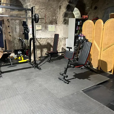 Le Grotte فندق مبيت وإفطار ريبوسْتو