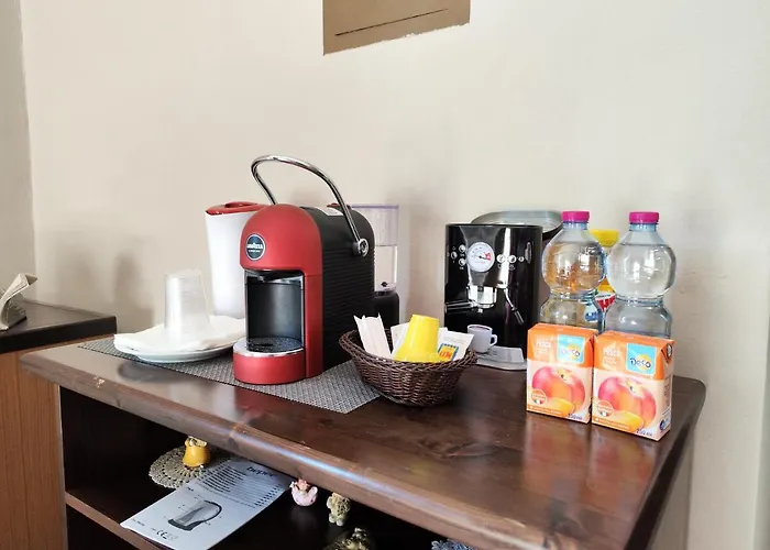 Le Grotte לינה וארוחת בוקר