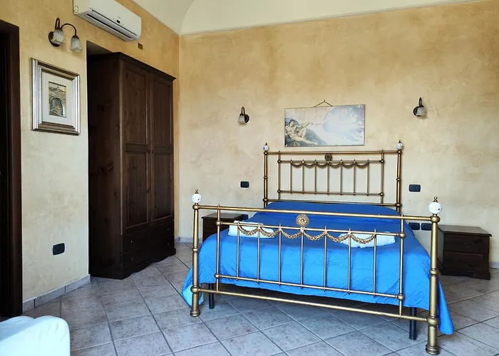 לינה וארוחת בוקר Le Grotte ריפוסטו